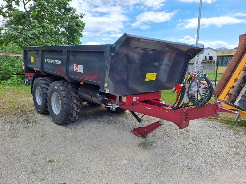 Pronar T 679/2