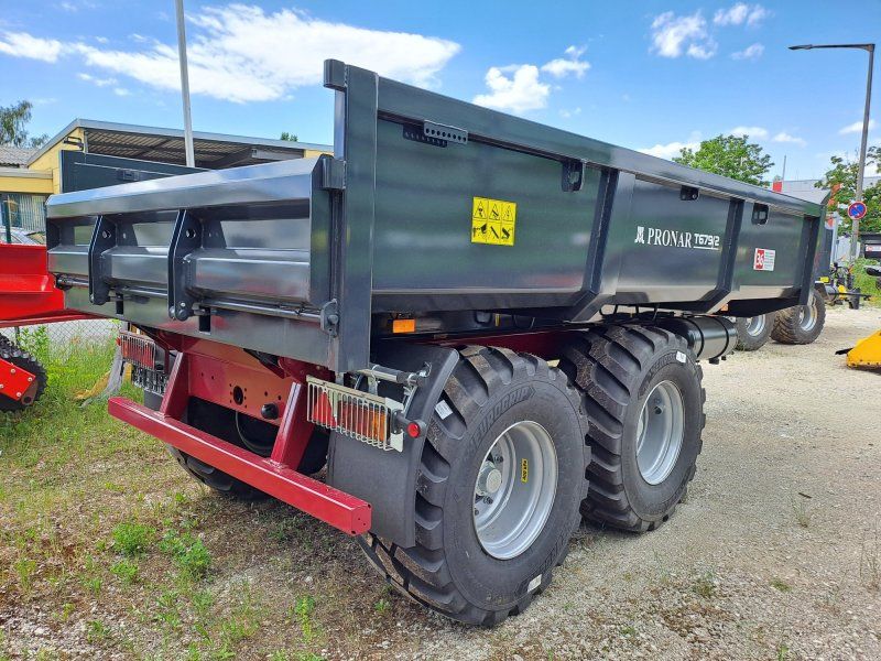 Pronar T 679/2