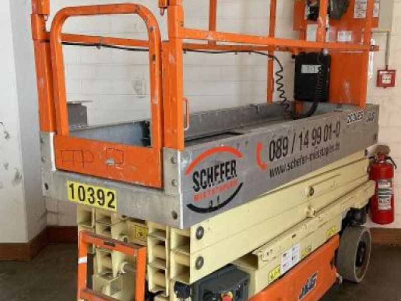 JLG 2030ES