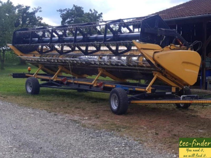 New Holland CR 8.90 Raupe