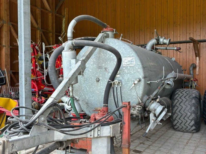 Vakutec VA 6150 mit Güllewerfer