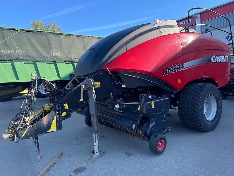 Case IH LB 424 R   57 MESSER