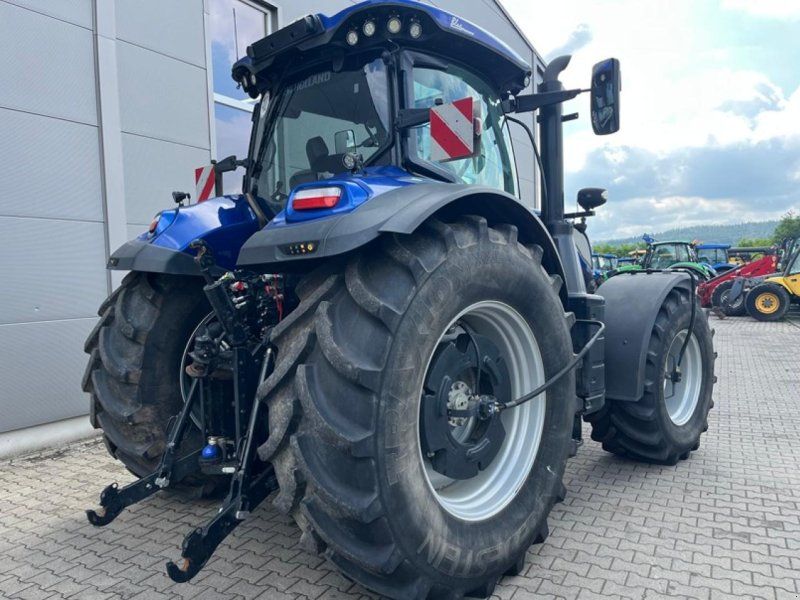 New Holland T 7.300 AC