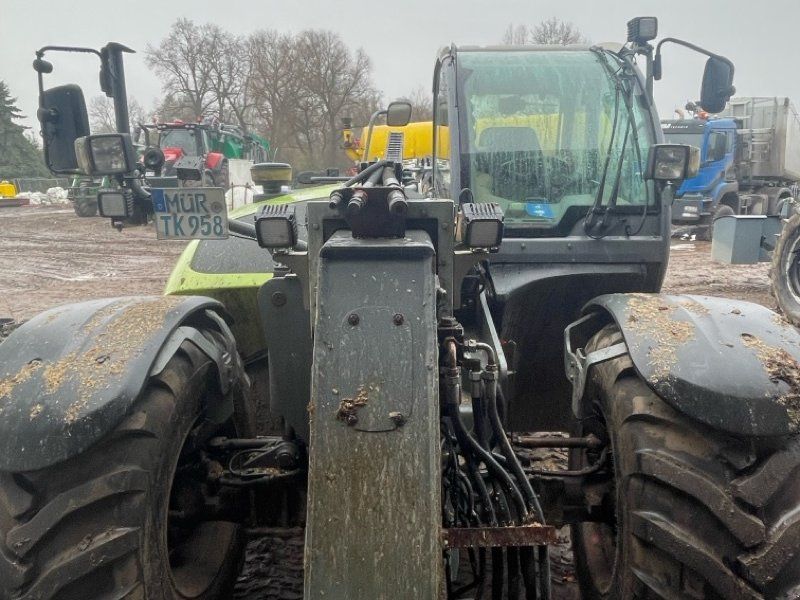 Claas Scorpion 9055