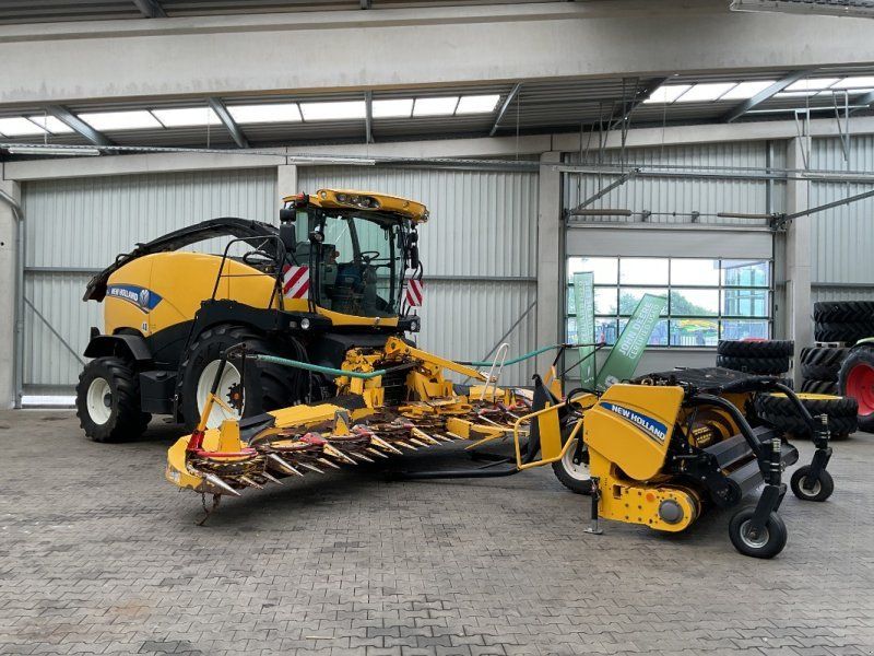 New Holland FR 700
