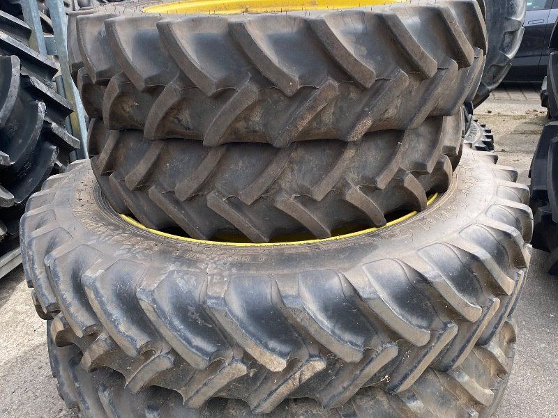 Alliance 380/90R46