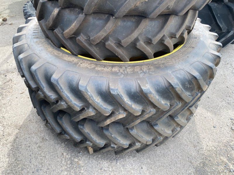 Alliance 380/90R46