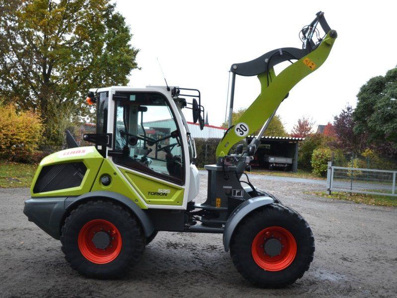 Claas TORION 535