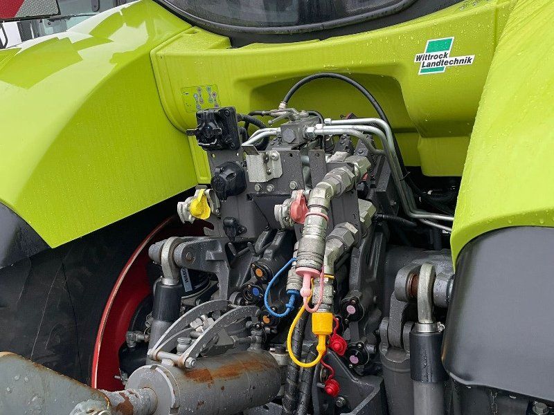 Claas Arion 660 Cmatic