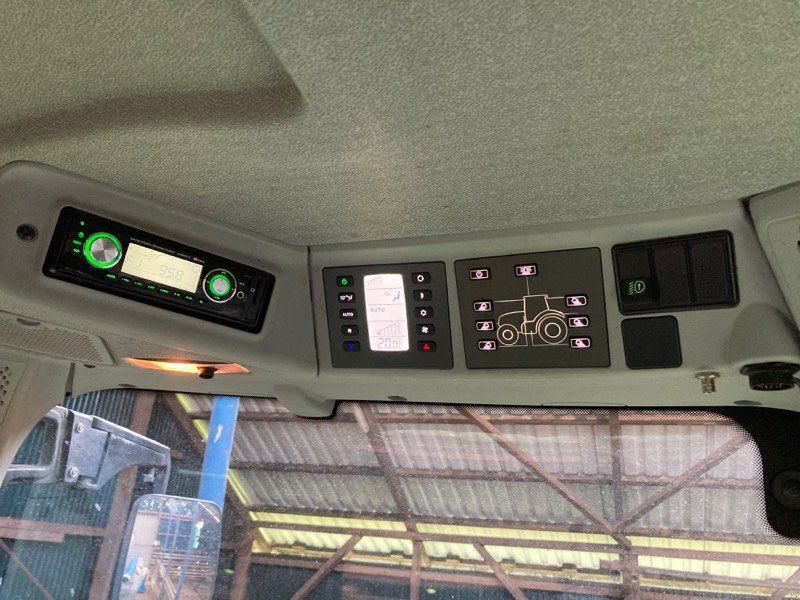 Claas Axion 810 CMATIC