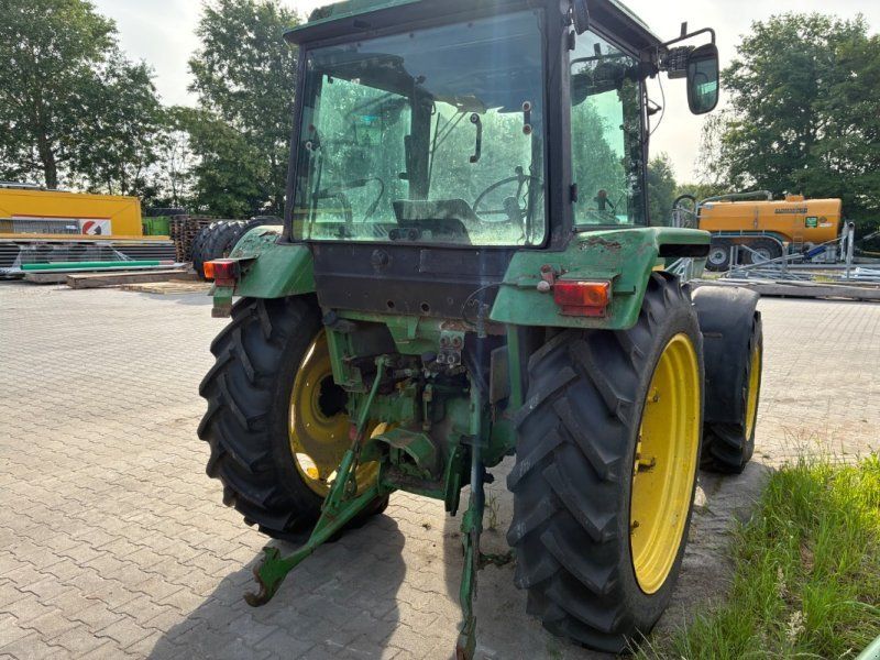 John Deere 1640