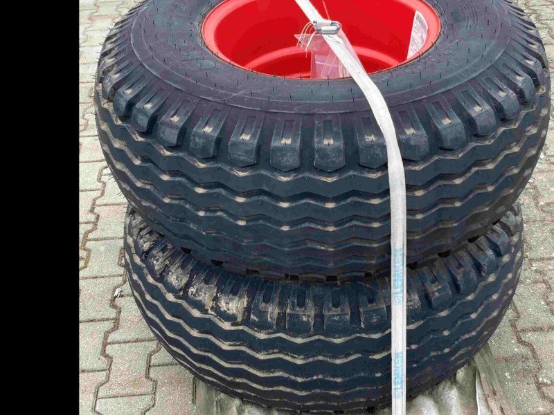 BKT 16.0/70 R20 Kompletträder ET-100 10/281/335