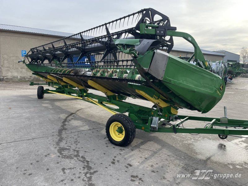 John Deere 735 PremiumFlow