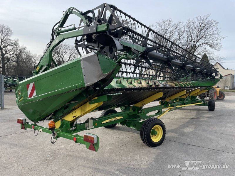 John Deere 735 PremiumFlow