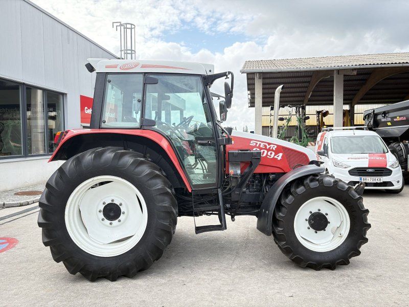 Steyr 9083
