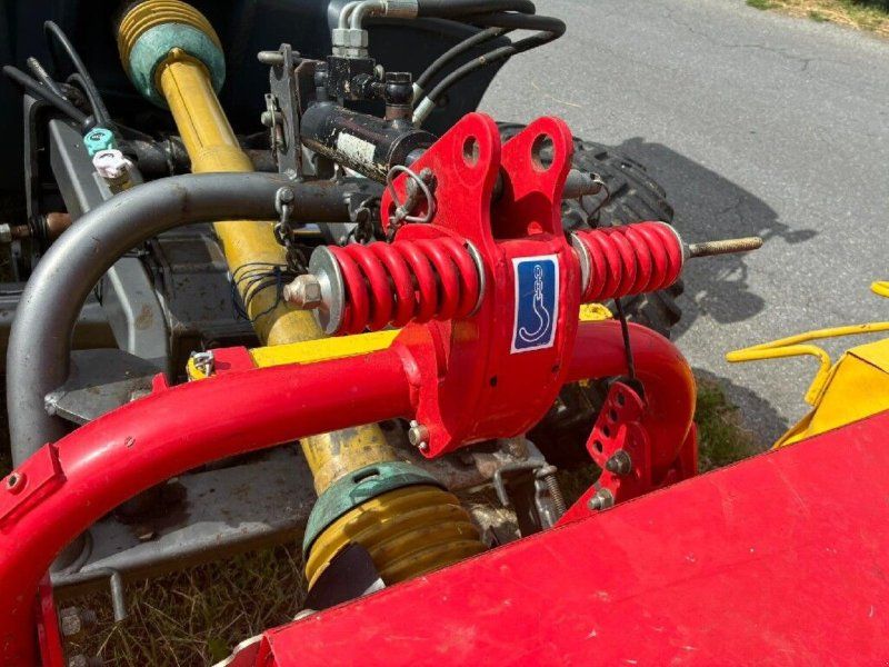 Pöttinger Nova Alpin 226B
