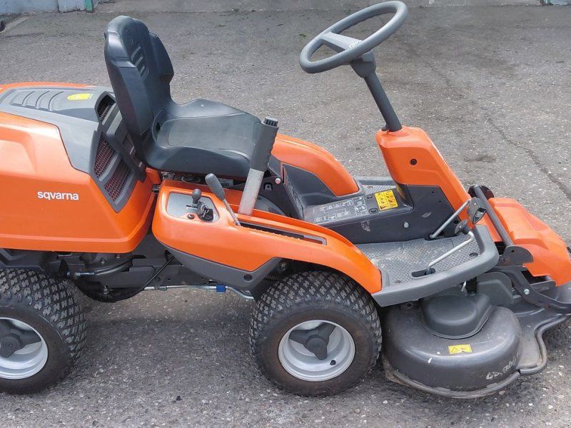 Husqvarna R216AWD