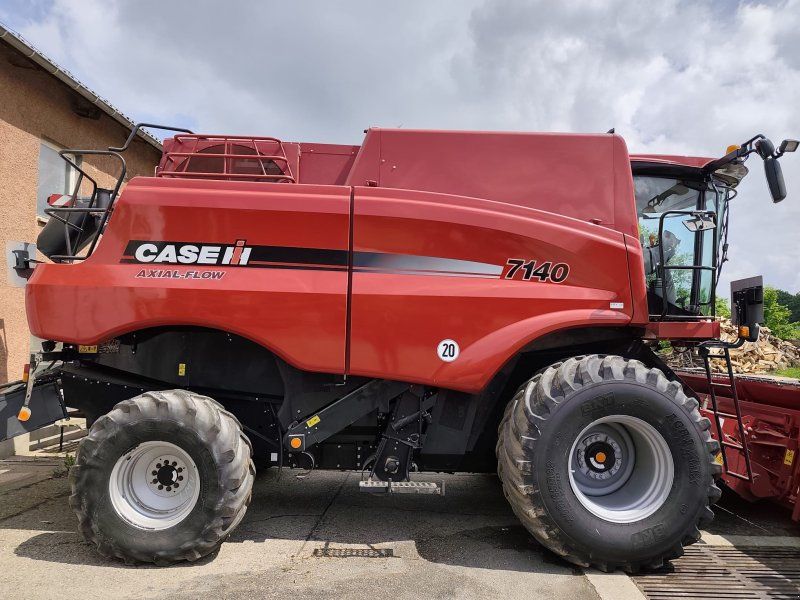 Case IH 7140