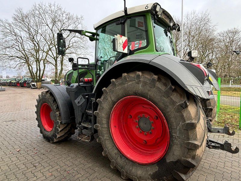 Fendt 828 Vario S4 Profi Plus