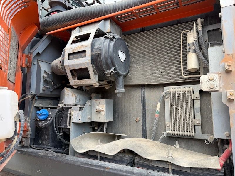 Hitachi ZX170W-6