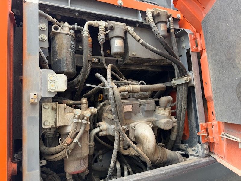 Hitachi ZX170W-6