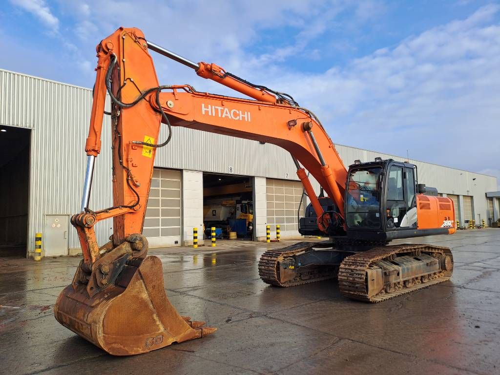 Hitachi Zx350LCN-6