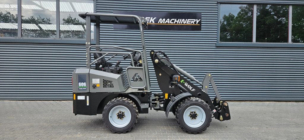 Wolf E 606 electrische shovel