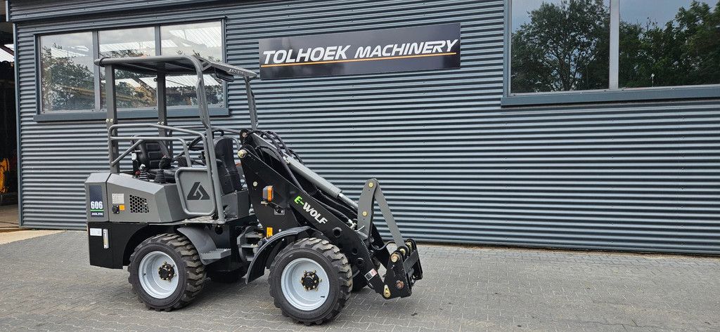 Wolf E 606 electrische shovel