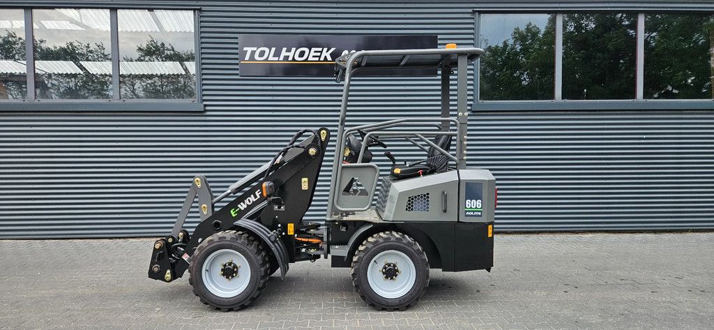 Wolf E 606 electrische shovel