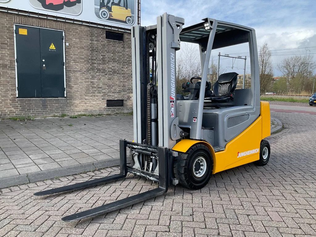 Jungheinrich EFG 425 2500KG 4.70METER HEFTRUCK