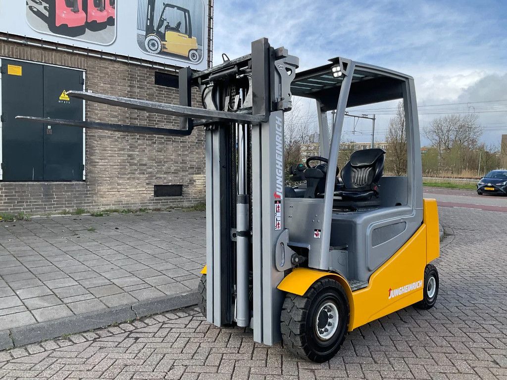 Jungheinrich EFG 425 2500KG 4.70METER HEFTRUCK