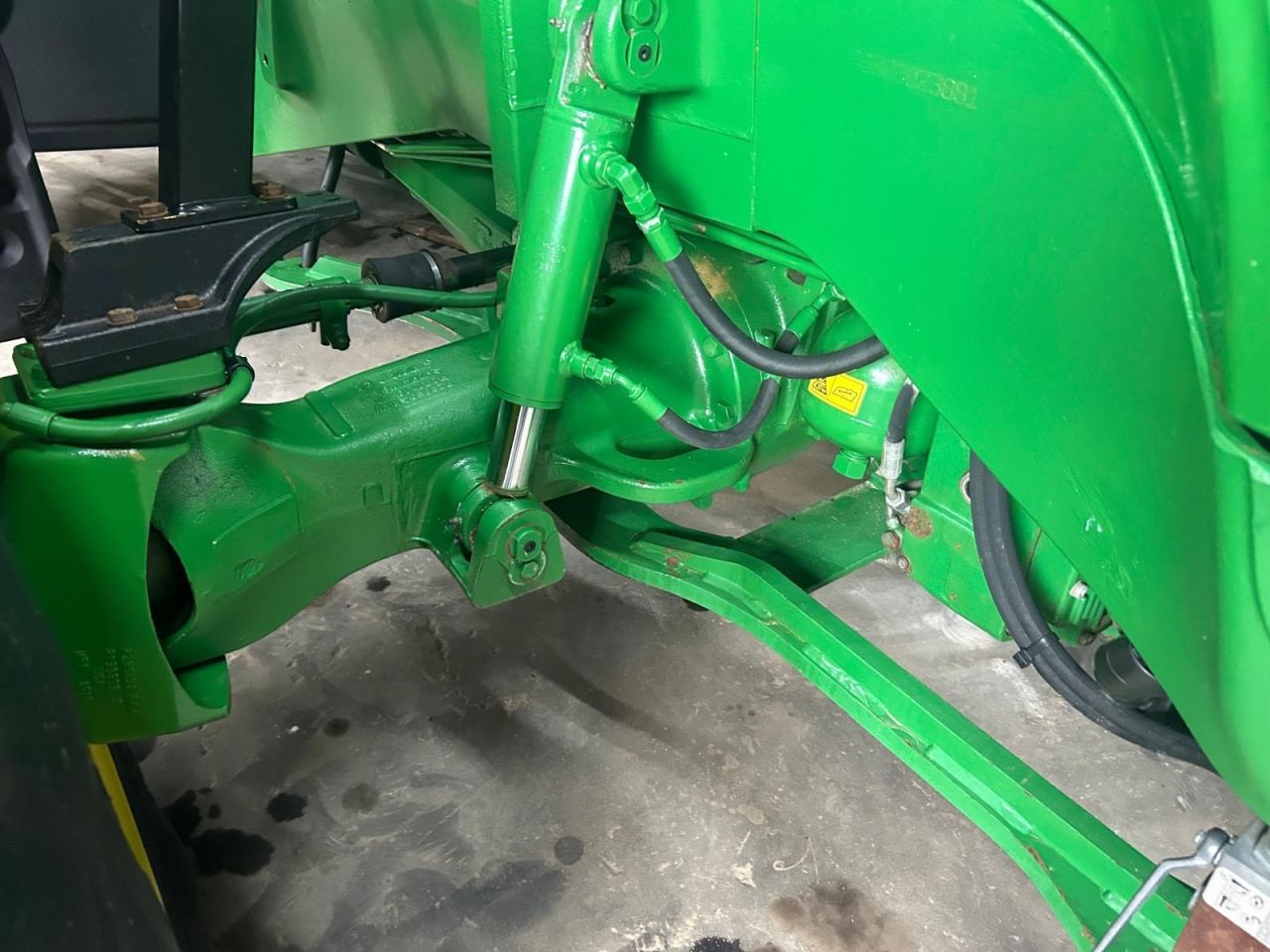 John Deere 7830