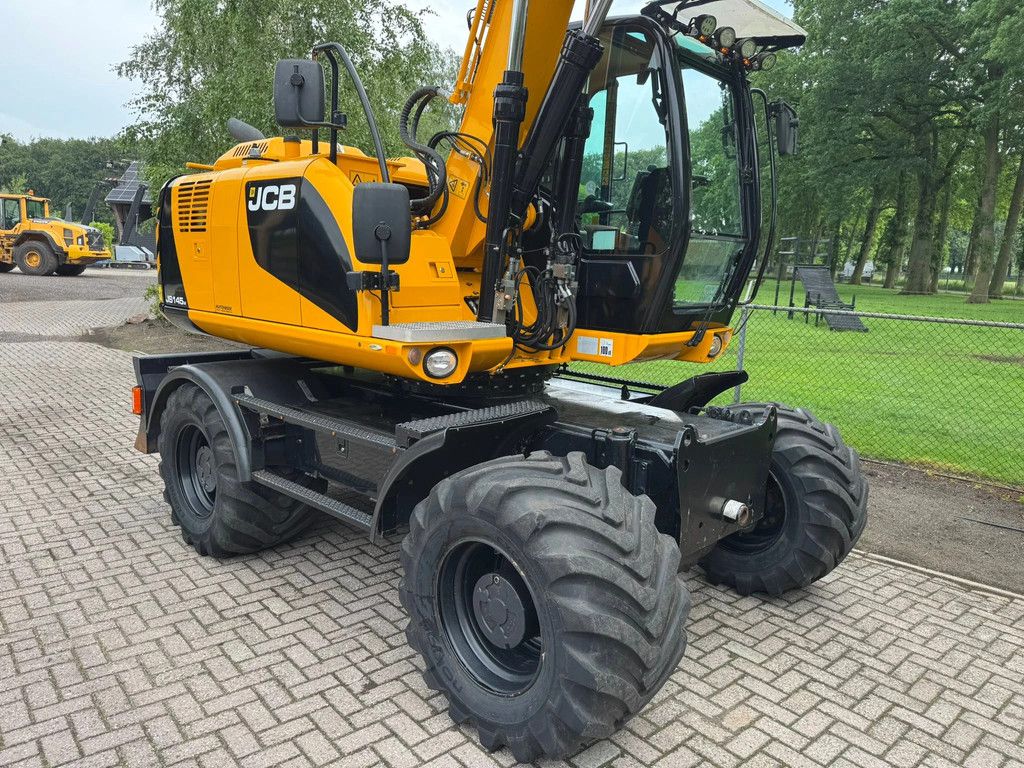 JCB JS145W Mobiele kraan met Draaikantelstuk DKS