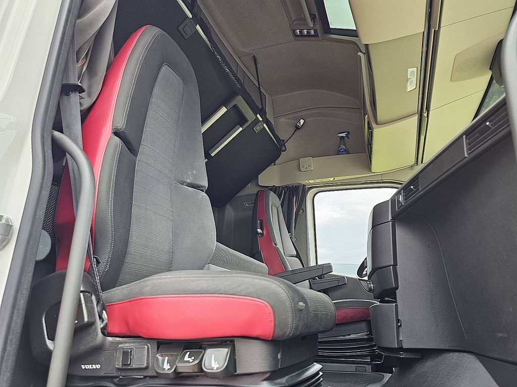 VOLVO FH 460 4x2 xl cabin