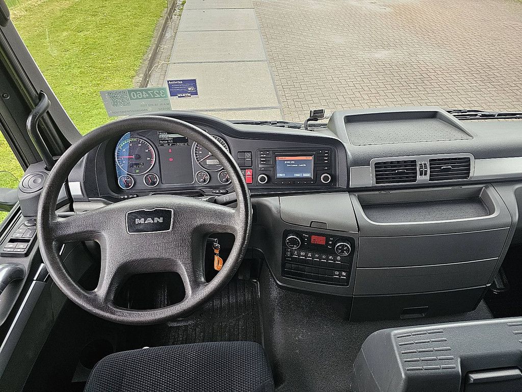 M.A.N. 18.400 TGS day cab 265tkm