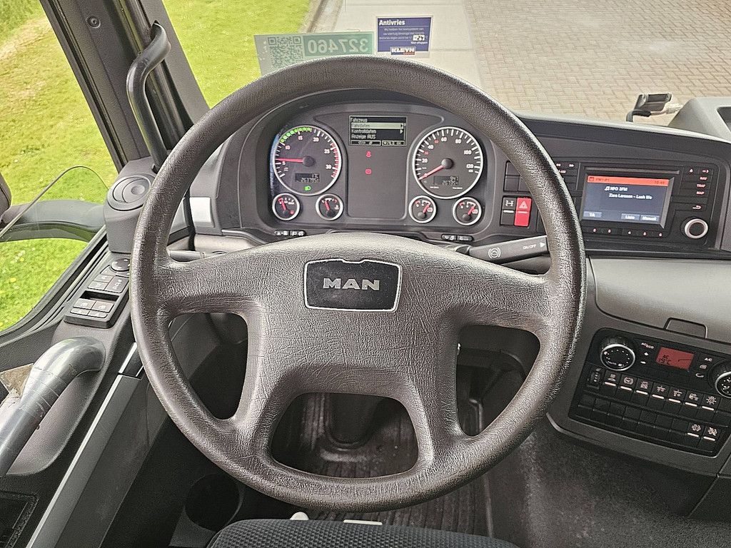 M.A.N. 18.400 TGS day cab 265tkm