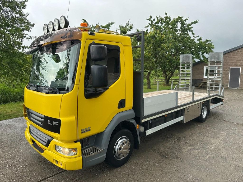 DAF FA LF45 210 / EURO 5 / SLECHTS 82.000KM / TOPSTAAT / AUTOMAAT / AIRCO / AT1028