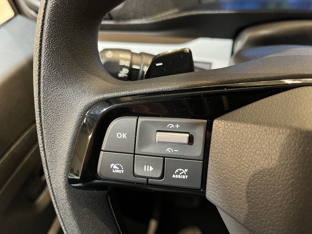 Peugeot e-Expert (Citroën e-Jumpy) L3 136 PK DC 6 PERS. 75 kWh / 100% Elektrisch !! / Airco / CarPlay / Cruise Control / PDC / Navigatie 18.200 KM !!