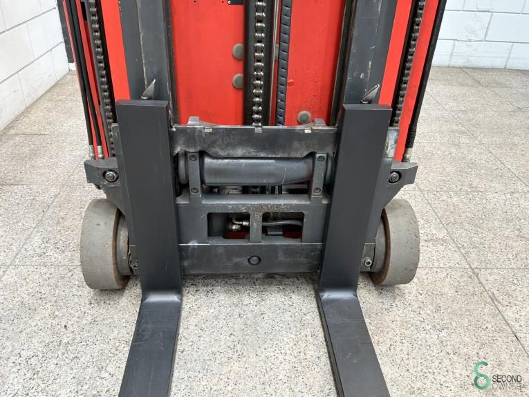 Stapelaars Elektrisch Linde E10 2008 Triplex