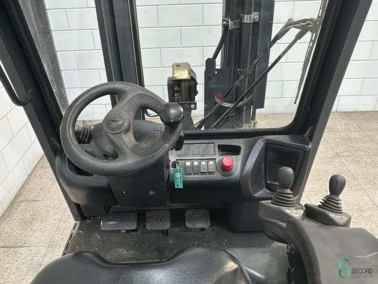 Heftrucks Elektrisch Linde E16P 2021 Triplex