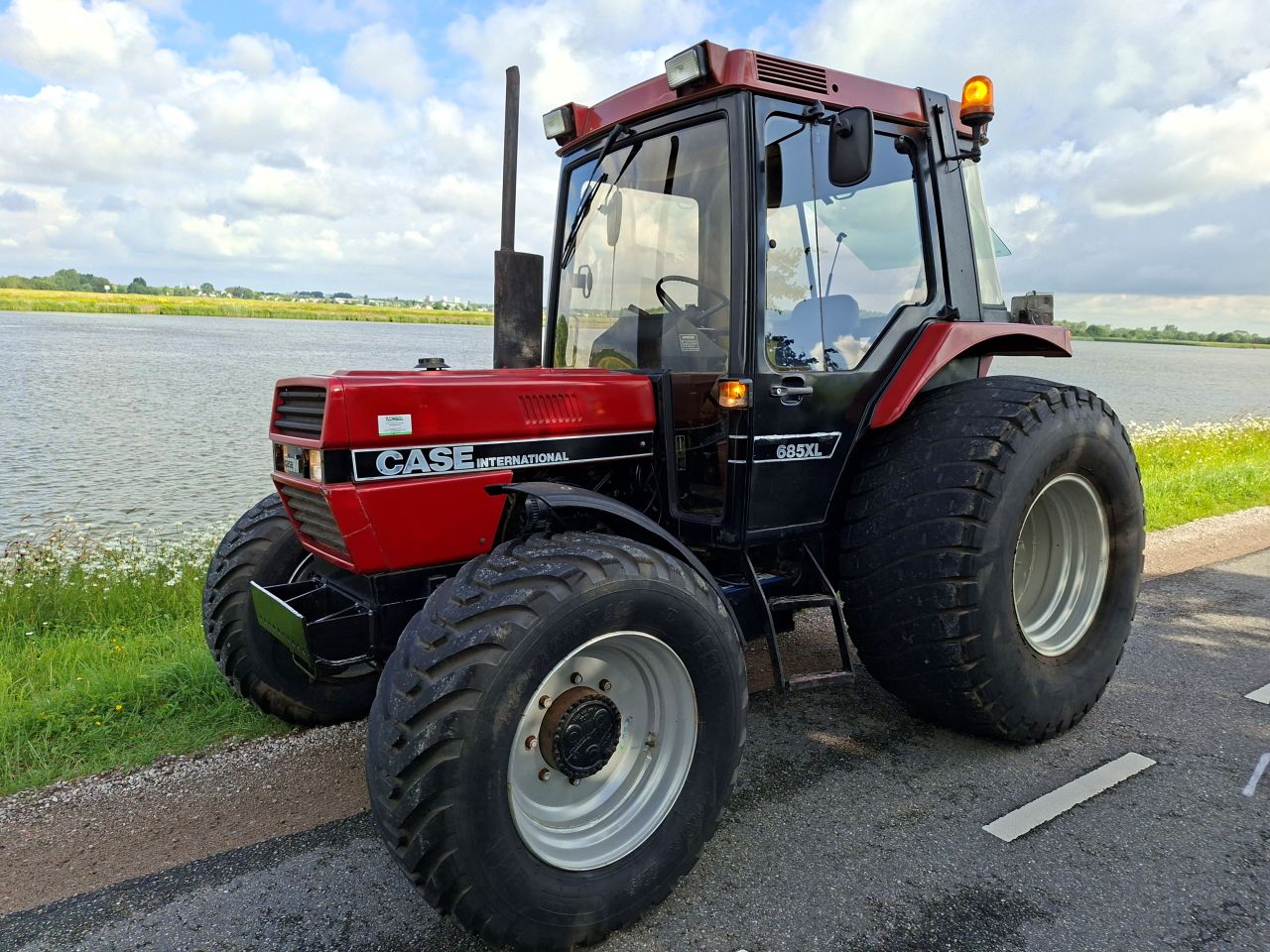 Case International 685XL met 4 WD
