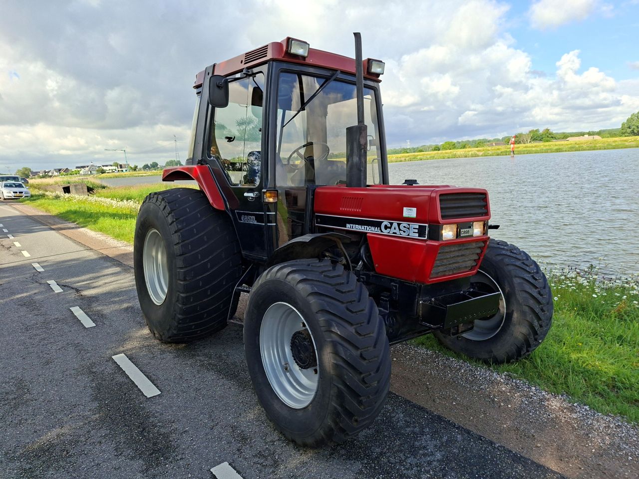 Case International 685XL met 4 WD