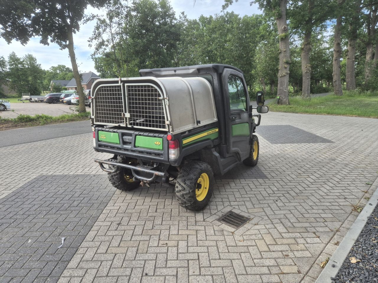 JOHN DEERE UTV model XUV865M met cabine