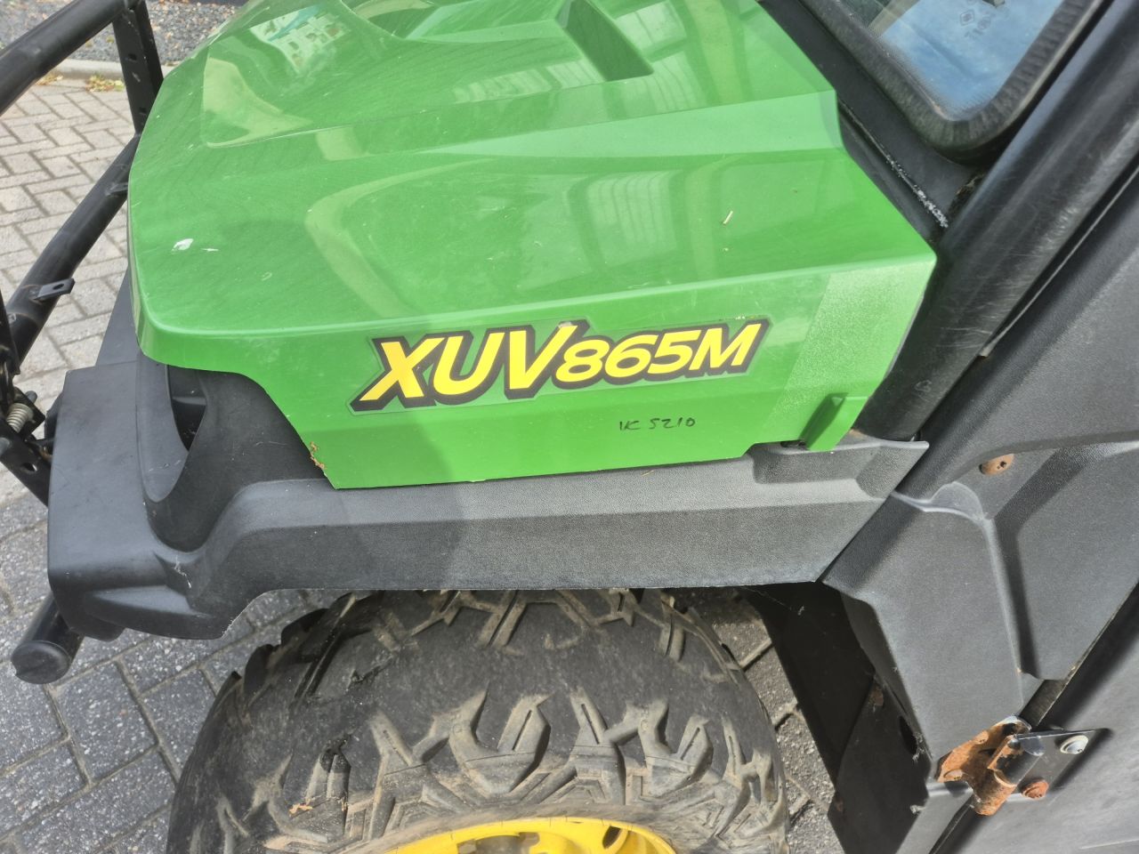 JOHN DEERE UTV model XUV865M met cabine