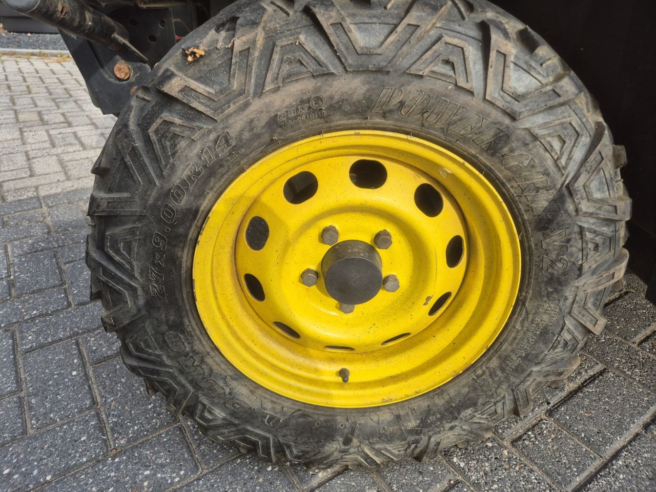 JOHN DEERE UTV model XUV865M met cabine