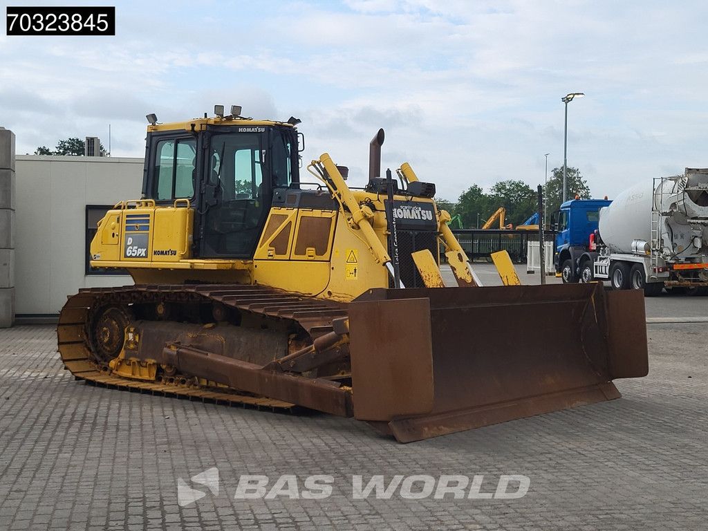 Komatsu D65 PX -18 Leica GPS