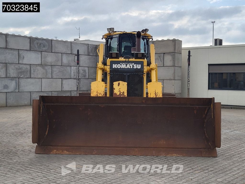 Komatsu D65 PX -18 Leica GPS