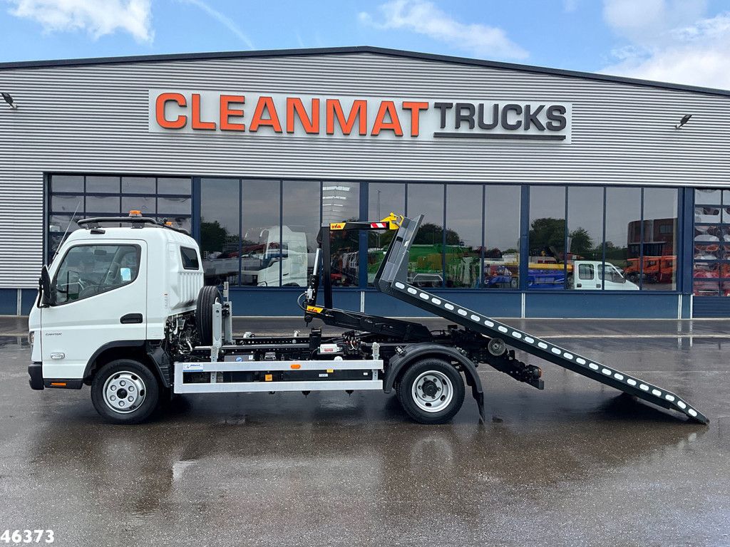 FUSO Canter Euro 6 Hyvalift 5 Ton haakarmsysteem + Flatbedcontainer Just 44.417 km!