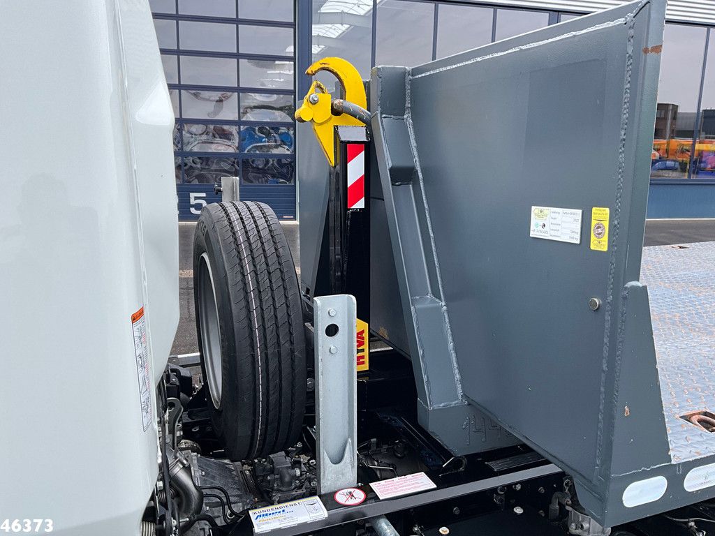 FUSO Canter Euro 6 Hyvalift 5 Ton haakarmsysteem + Flatbedcontainer Just 44.417 km!