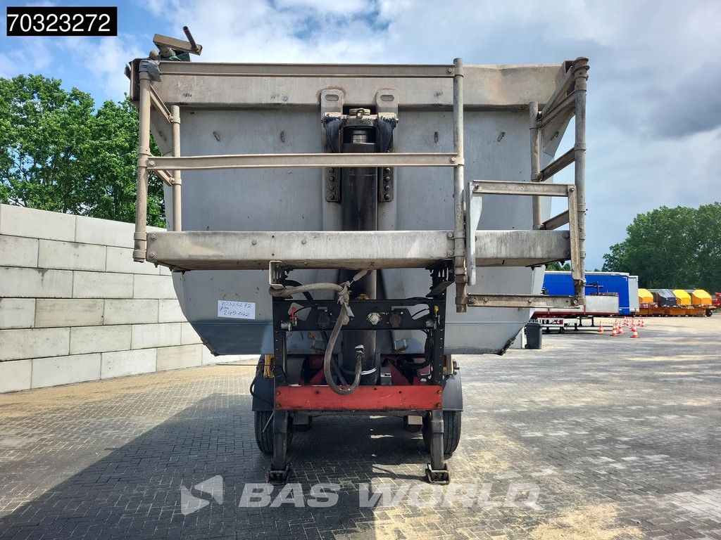 Schmitz SKI 24 3 Achsen Lift Axle